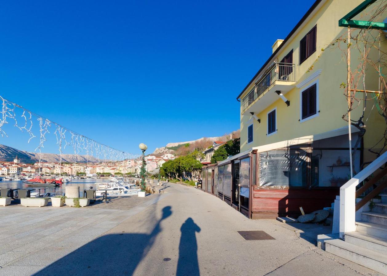 Apartment Jasna By The Sea Baška Екстериор снимка